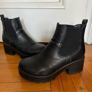 Bata Italian black leather-look chunky heeled booties